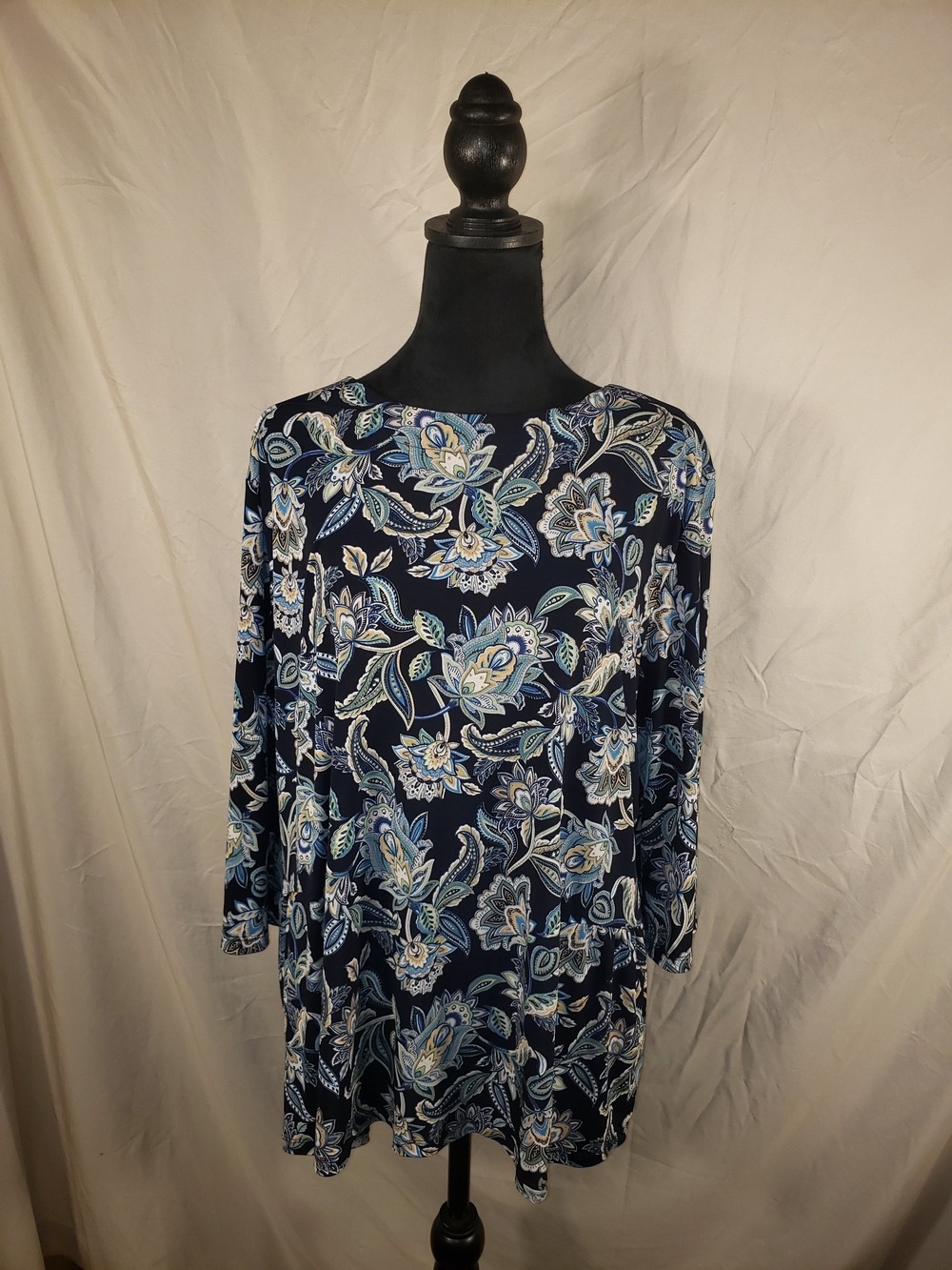 N TOUCH Navy Floral Long-Sleeve Women’s Tunic - XL